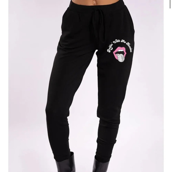 NWT clueless~ rollin with the homies joggers - Picture 2 of 2